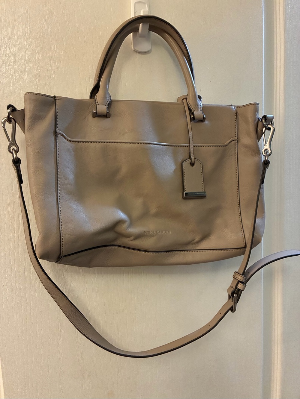 VINCE CAMUTO Genuine Leather Crossbody Bag Lina Chateau : TOP Zipper Satchel.